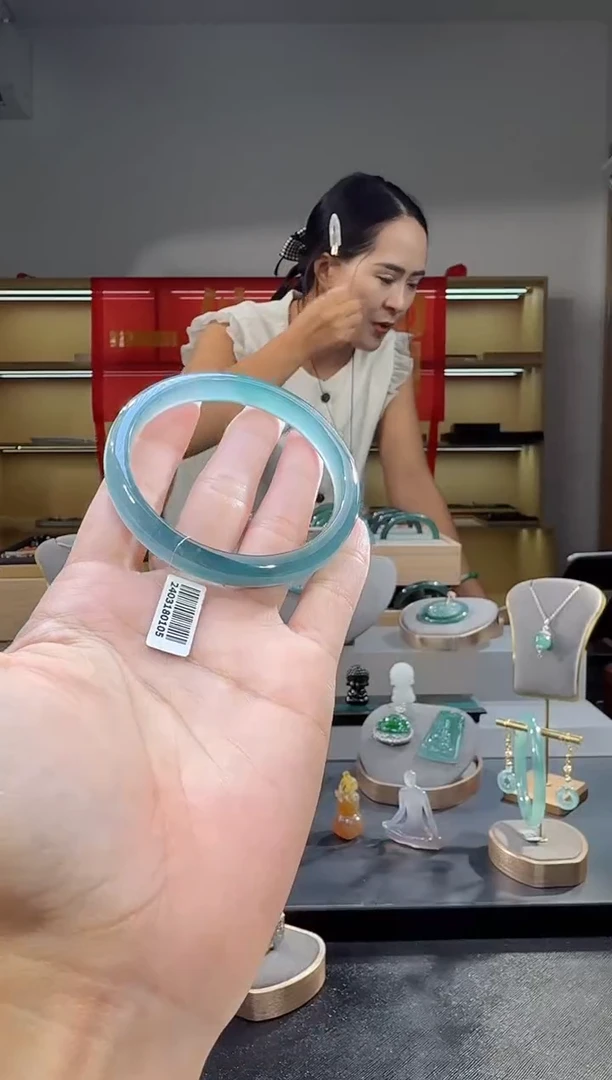 未镶嵌手镯翡翠55.7圈