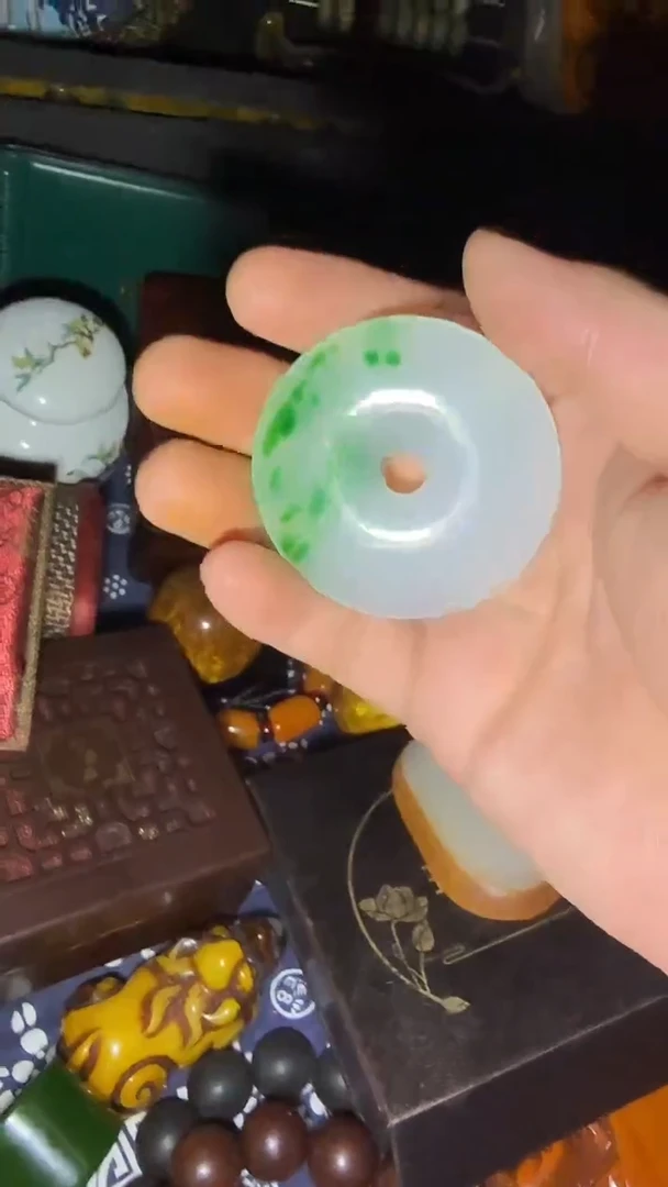 翡翠挂件未镶嵌闪购高端商品链接