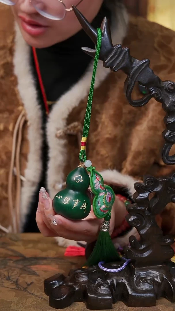 572漆艺工艺小葫芦19.9