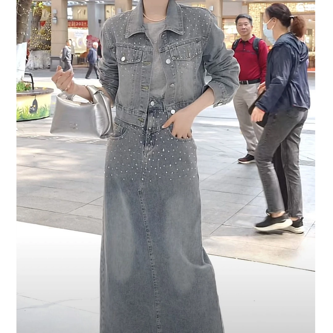 【歌蒂尔Gedier】2025春款欧若风女士时尚牛仔套装 DG518008CG