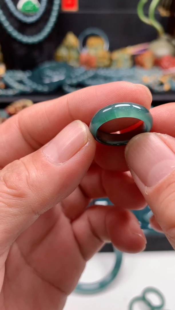 【闪购商品】翡翠戒指未镶嵌1068514679