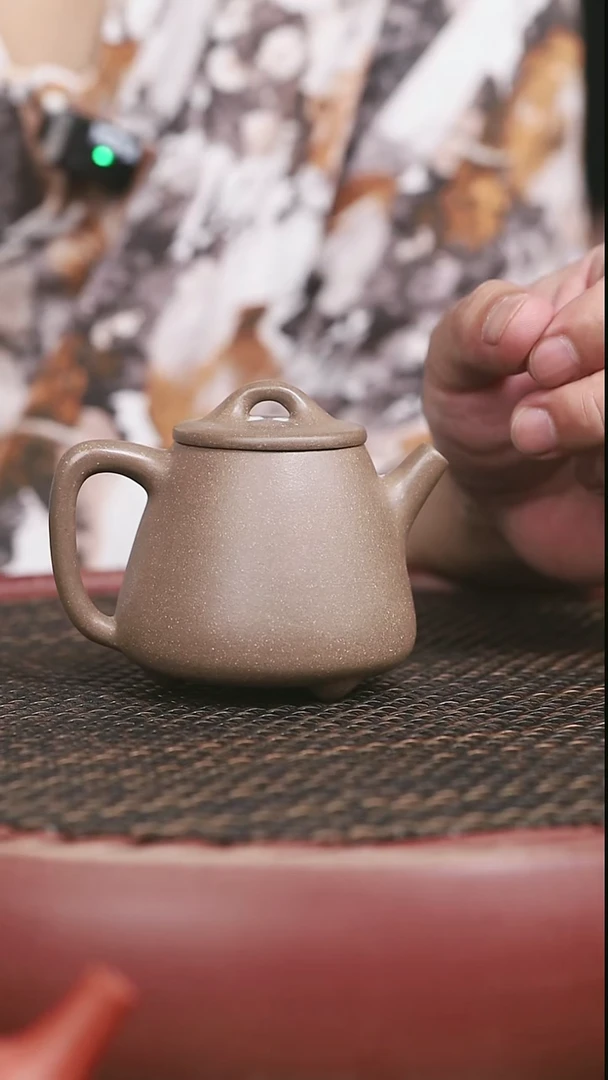 茶壶紫砂蟹壳青高石瓢150CC