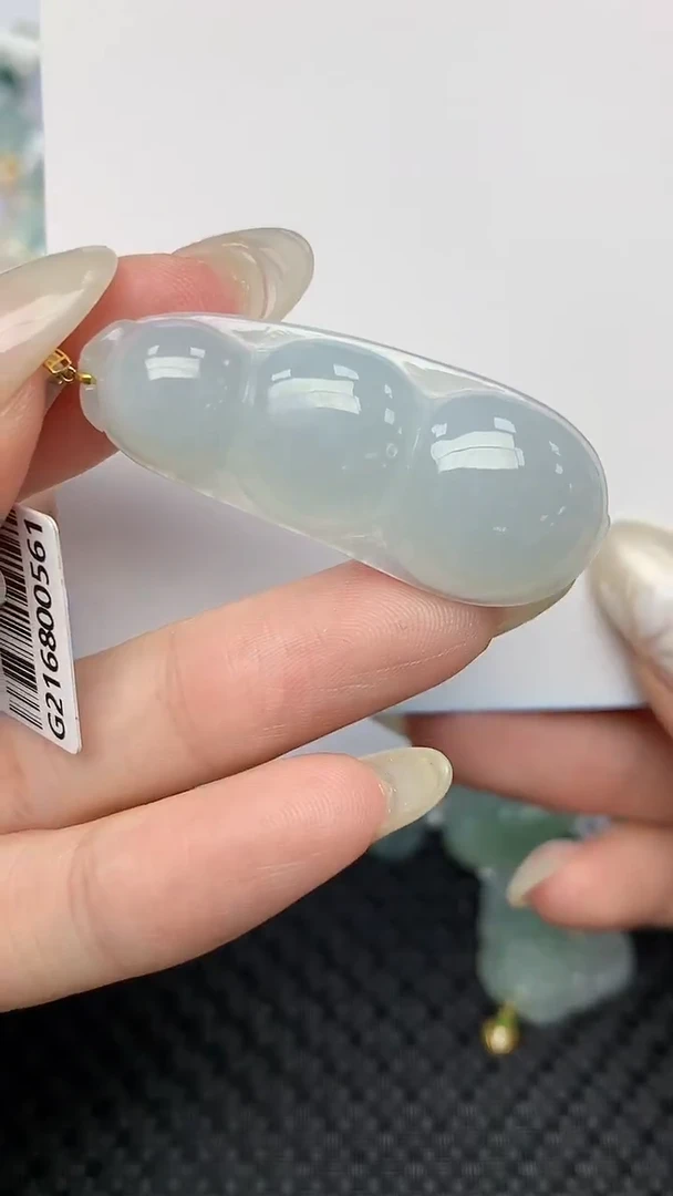 翡翠18K金镶嵌颈饰天然翡翠a货