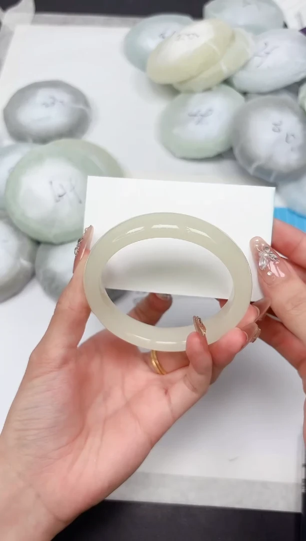 石英质玉手镯未镶嵌351-59.1