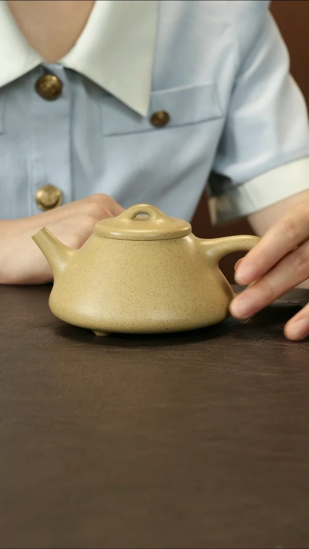 茶壶紫砂范敬荣 本山芝麻段泥 子冶石瓢