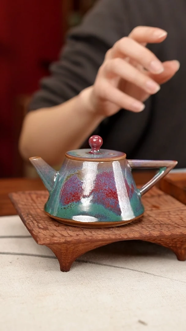 【闪购商品】摆件小师妹-钧瓷-信任