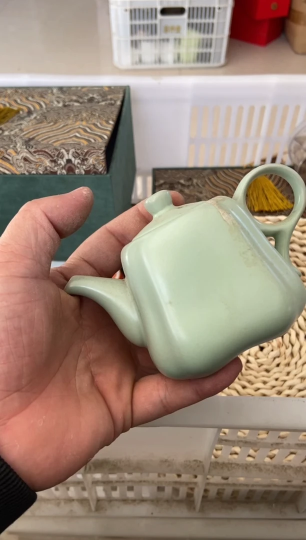 无运费险有瑕疵的摄影的产品有使用过的痕迹有点脏介意勿拍0