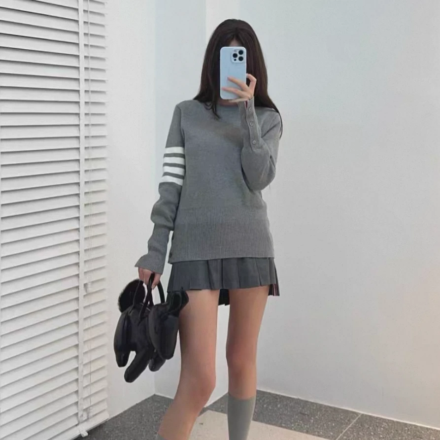 未使用 THOMBROWNE 纯色圆领条纹针织衫 灰色/38