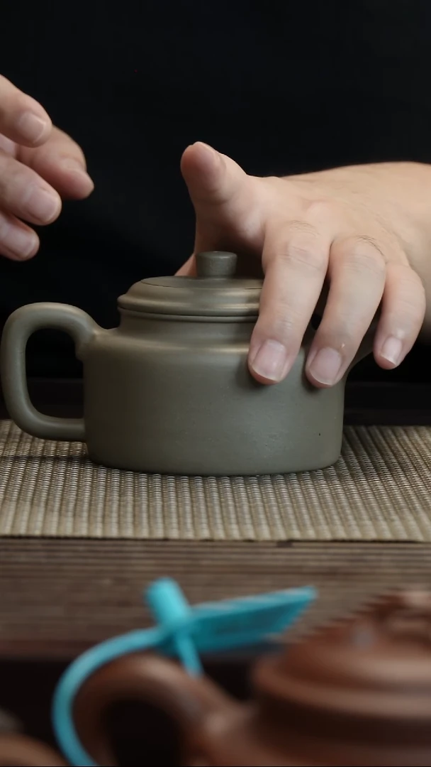 茶壶紫砂青段德中250CC