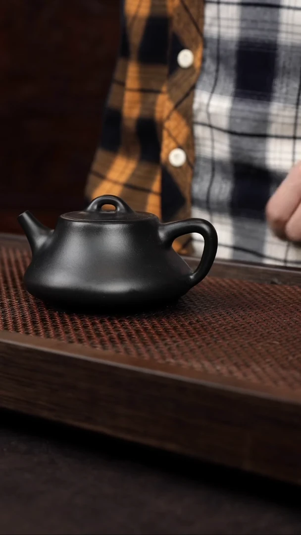 【闪购商品】紫砂茶壶黑料础瓢