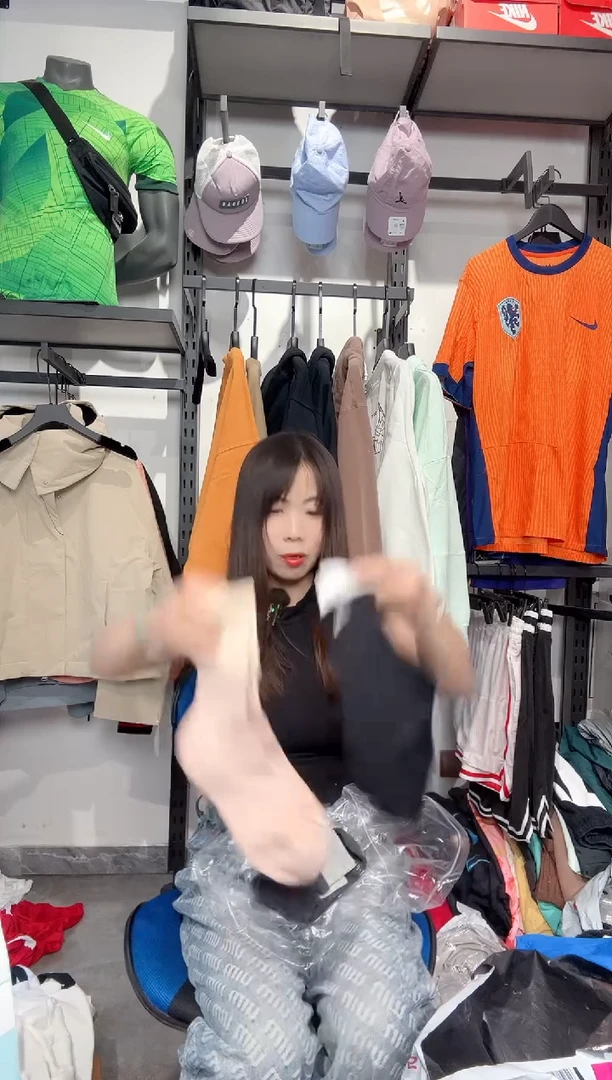 1264  编码 耐克卫衣服饰过款为准 尺码