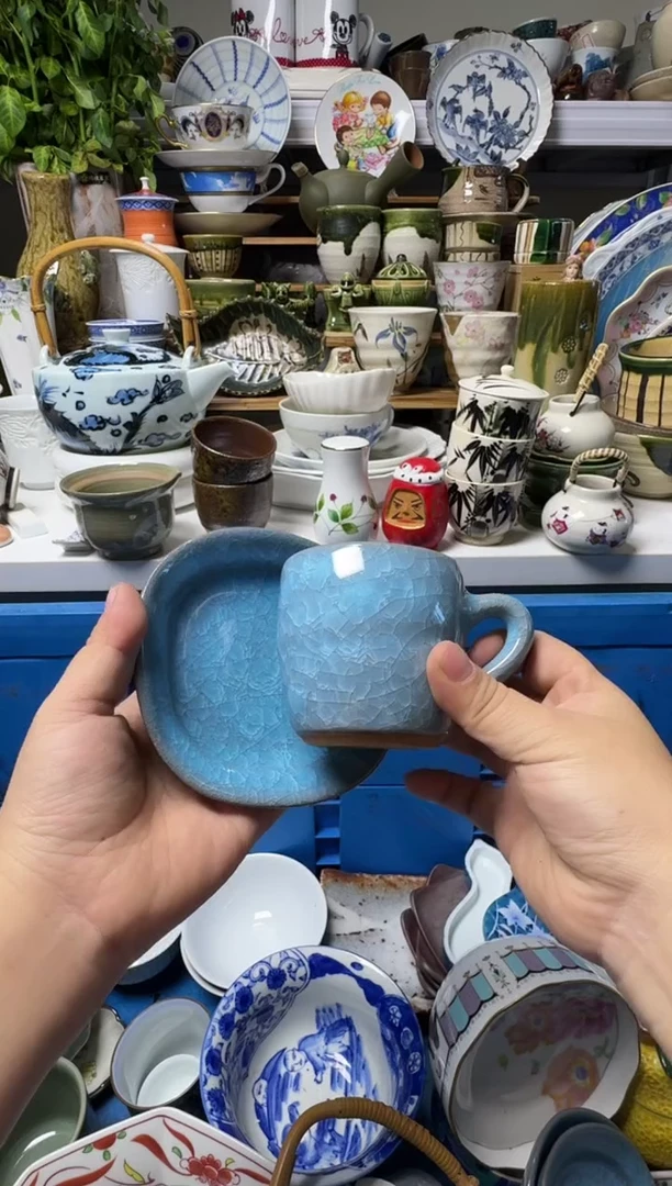 中古瓷器，默认微瑕-二搭的咖啡套，很好看