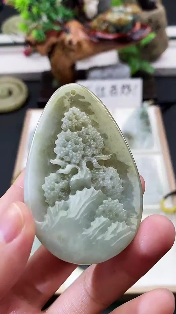 颈饰未镶嵌翡翠天然缅甸A货翡翠