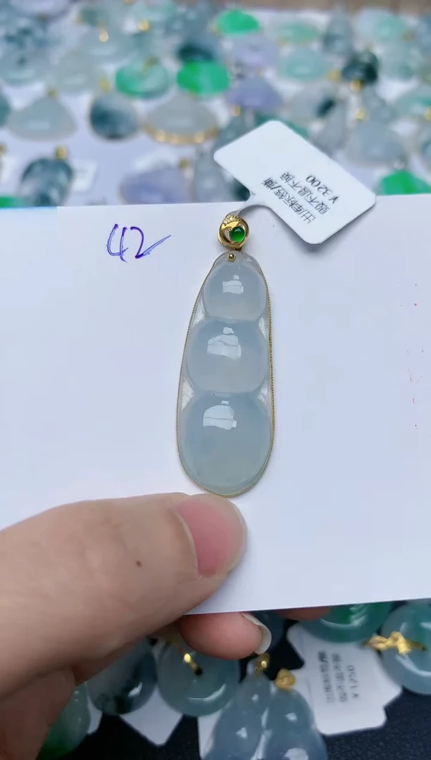 【闪购商品】翡翠颈饰18K金镶嵌天然翡翠A货    42