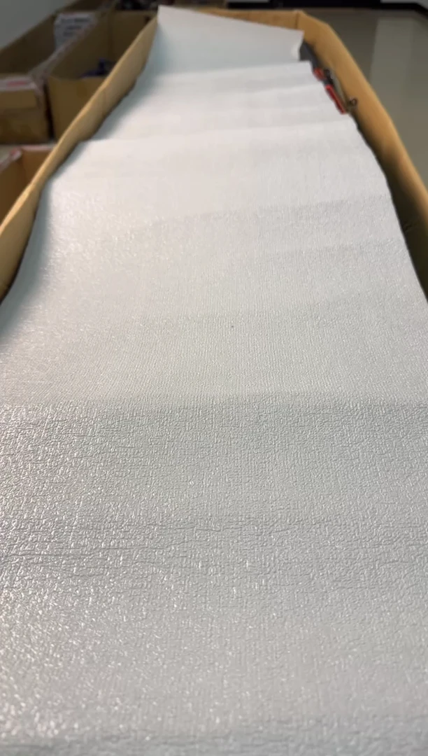孤品微瑕， 以直播间为准  加 10元发顺丰