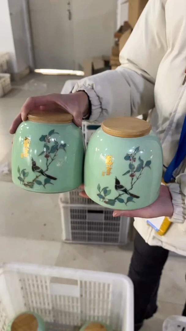 【闪购商品】摆件陶瓷茶叶罐储物罐！