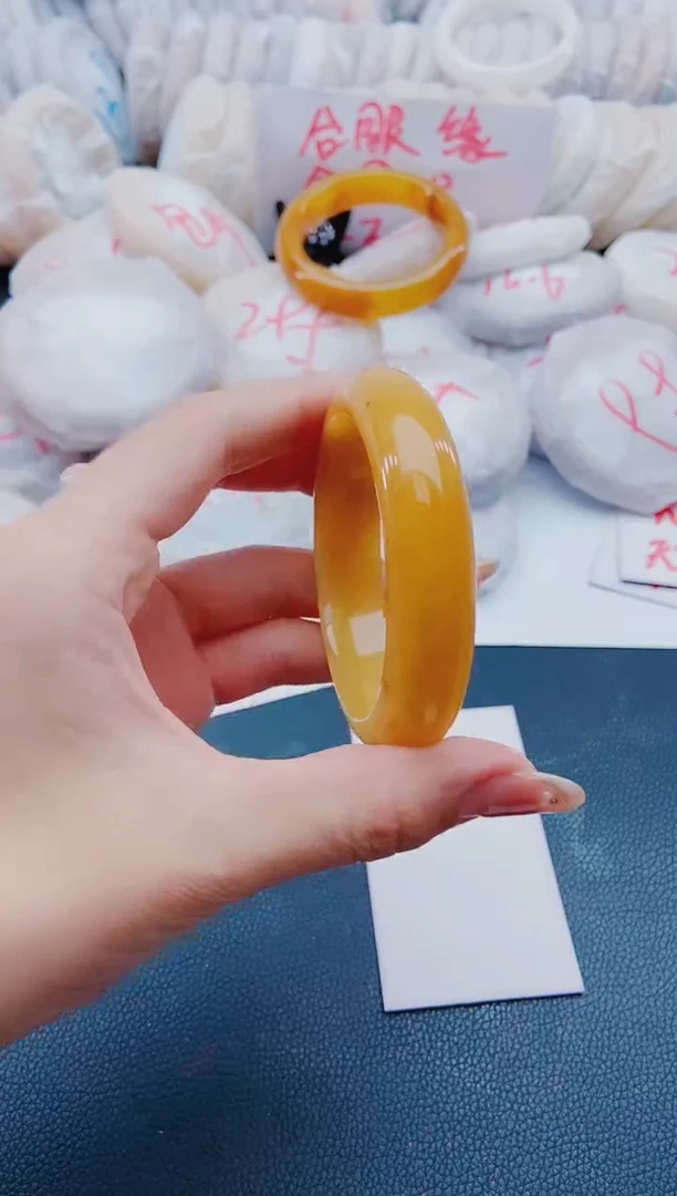 未镶嵌手镯石英质玉L31-55-56