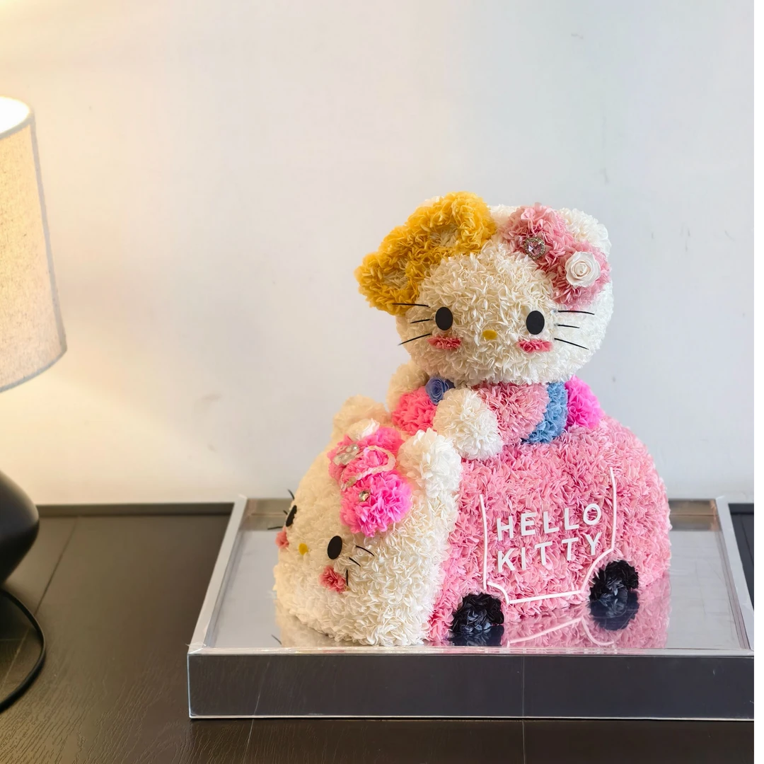《L B D R》开车可爱小猫咪hellokitty永生花可爱猫Kitty礼盒摆件