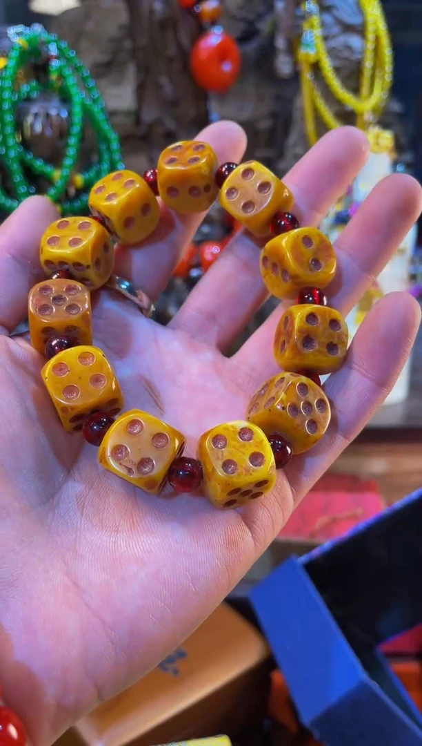 【闪购商品】蜜蜡裸石未镶嵌专属链接便宜出了