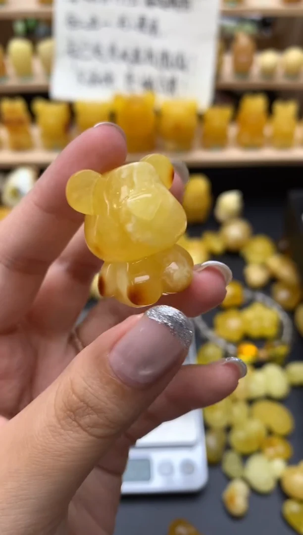 琥珀未镶嵌珠宝奇石031琥珀蜜蜡百分之90个别有微瑕