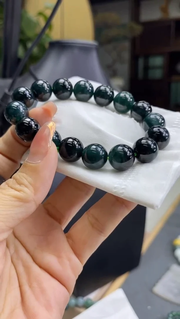 颈饰未镶嵌翡翠翡翠0103094