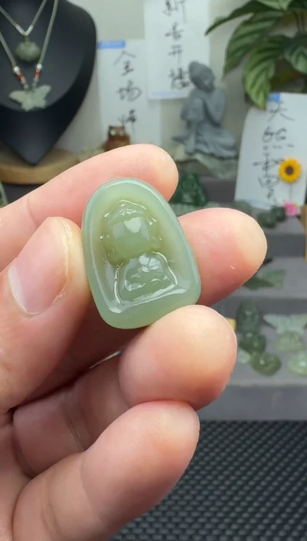 颈饰未镶嵌和田玉25mm  无相佛  赠绳  完美主义慎拍