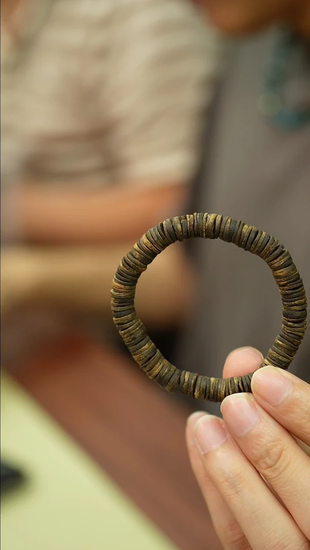 沉香手串8mm圆珠单圈乌身沉水天花板