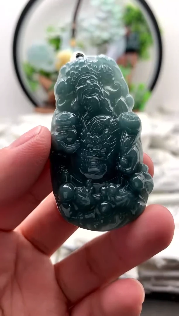 【闪购商品】翡翠颈饰未镶嵌财神【品质一般能接受再拍】