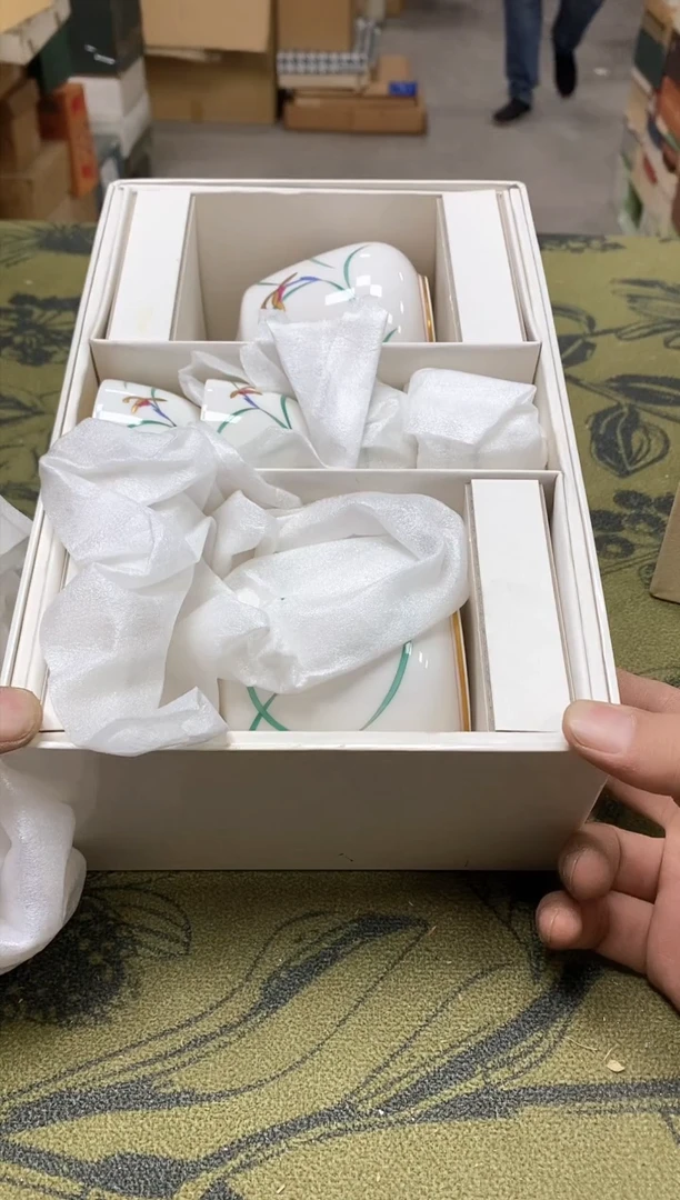八万精选工艺品放**颠4023
