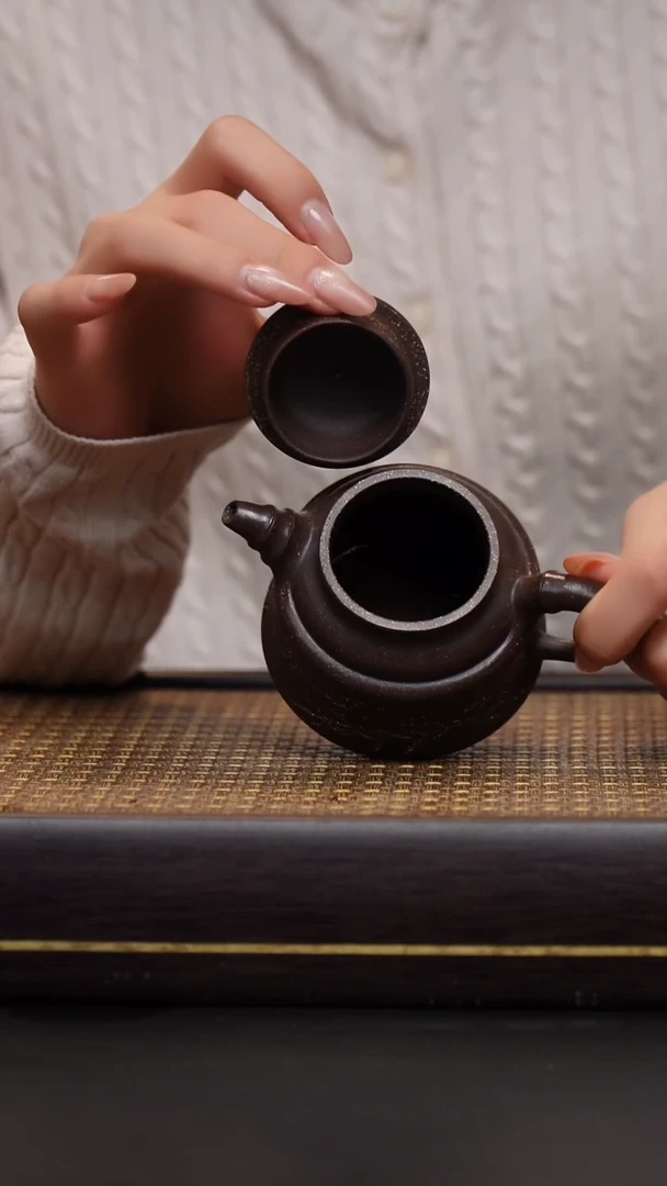 茶壶紫砂冻梨砂 双线竹鼎