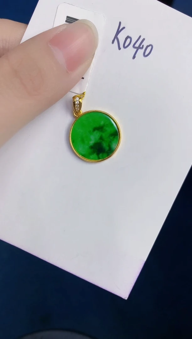 颈饰未镶嵌翡翠天然翡翠缅甸A货