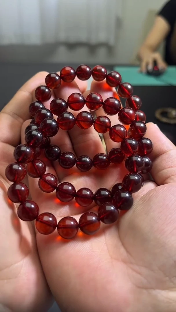 未镶嵌琥珀裸石25多样性发其一