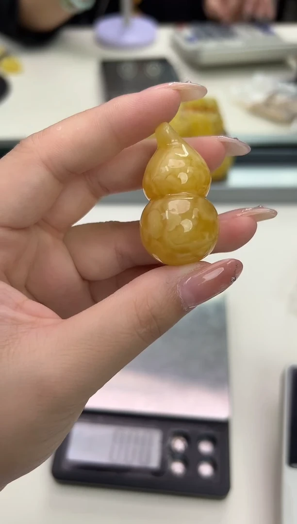 裸石琥珀未镶嵌琥珀蜜蜡吊坠