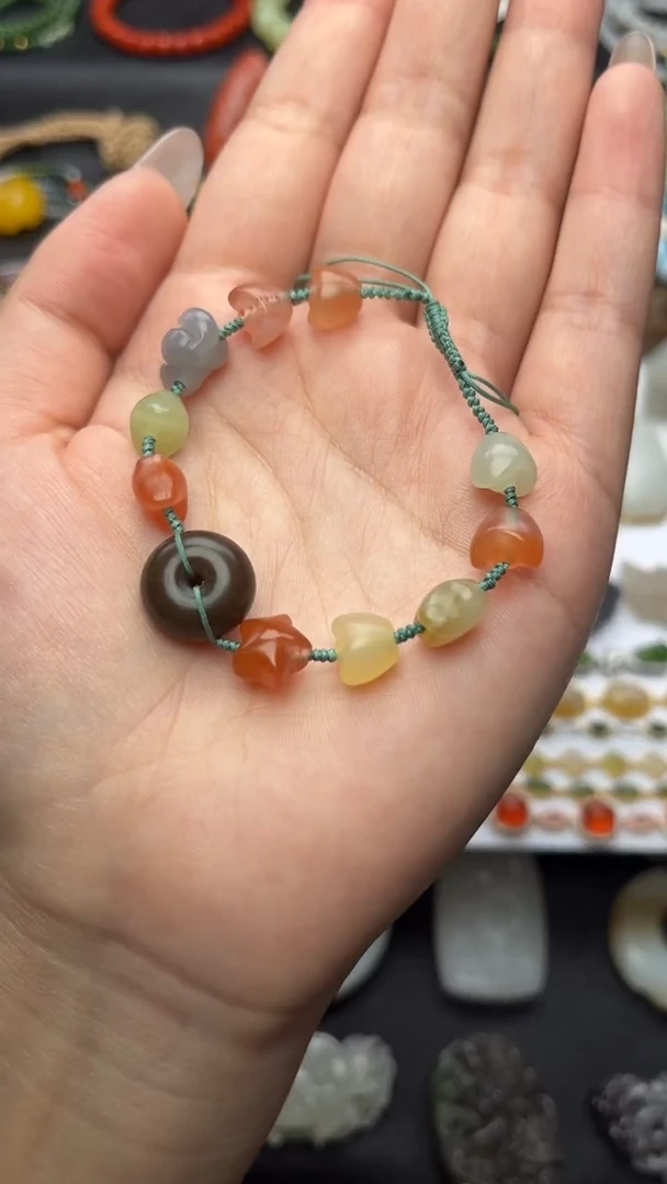 未镶嵌手链和田玉多宝手链