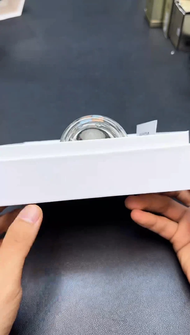 瓷片全新正品一件不留@@WE811