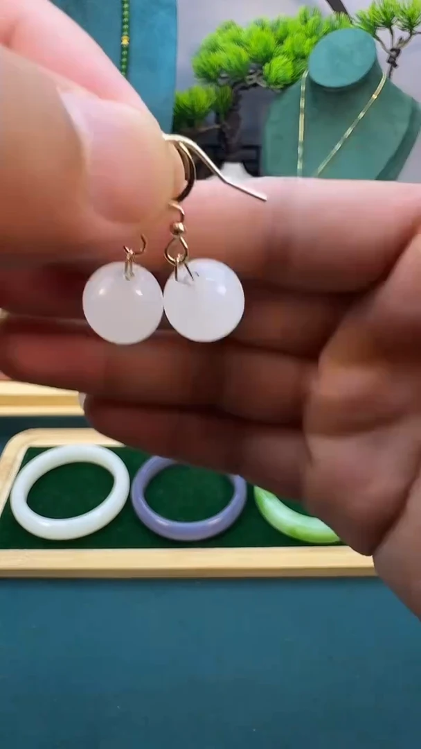 和田玉14K金镶嵌耳饰E118