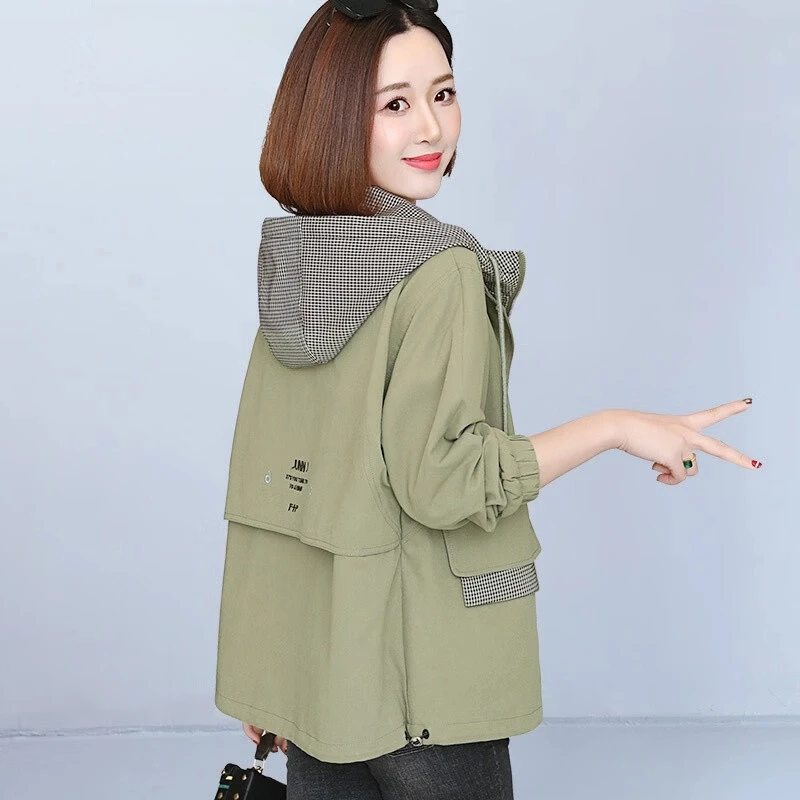 春秋季新款时尚休闲宽松大码中年妈妈小个子短外套女风衣夹克上衣