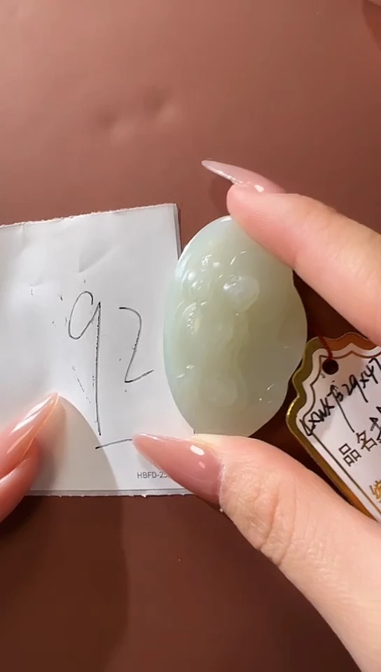 颈饰未镶嵌和田玉111111111