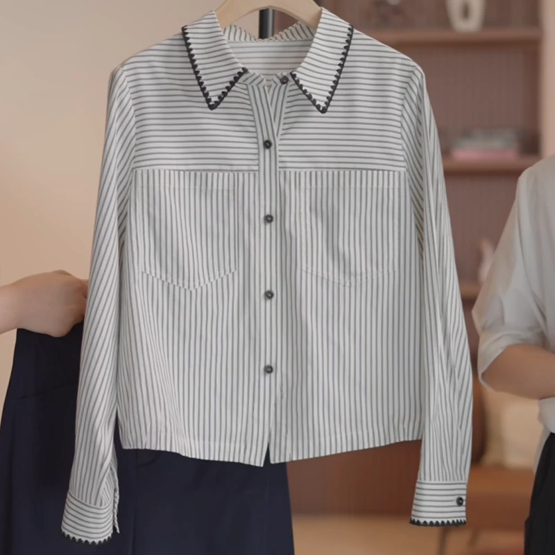 2025秋季新条纹撞色翻领百搭气质条纹撞色百搭翻领衬衫LK2505866