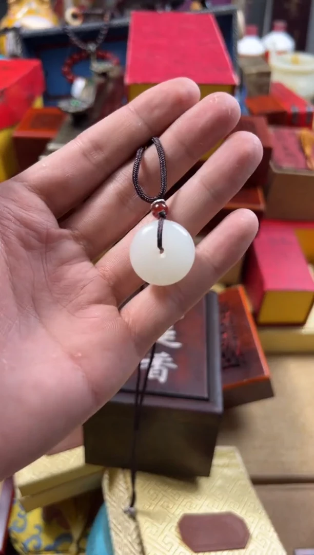 【闪购商品】和田玉1未镶嵌 ———————————