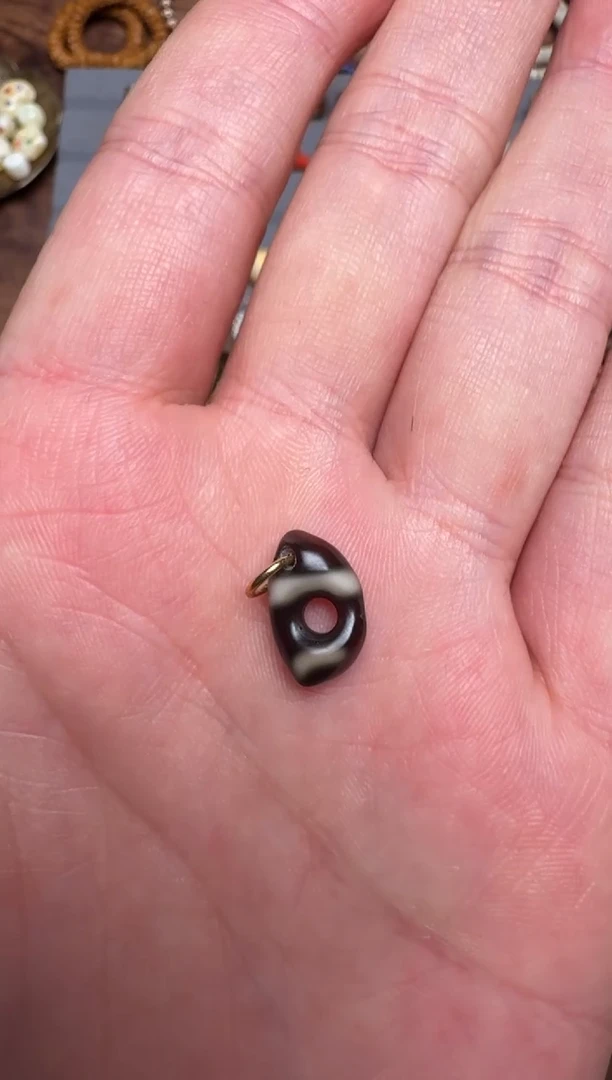 【闪购商品】玛瑙/玉髓颈饰未镶嵌珠改雕刻侧挂