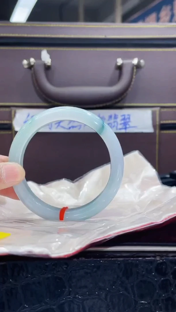 未镶嵌手镯翡翠6