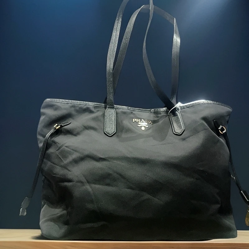 95新 Prada/普拉达 黑色托特1184 3848