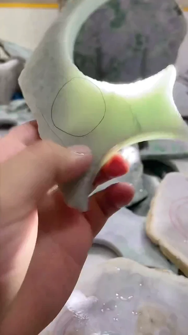 翡翠未镶嵌颈饰0林0翡翠珠宝526