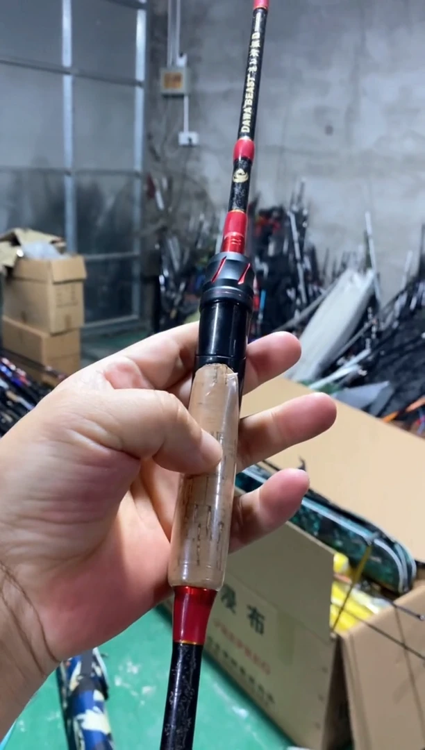神兽高碳1.98M直柄路亚竿布袋装