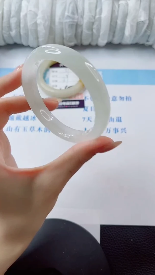 石英质玉手镯未镶嵌多样性发货V676