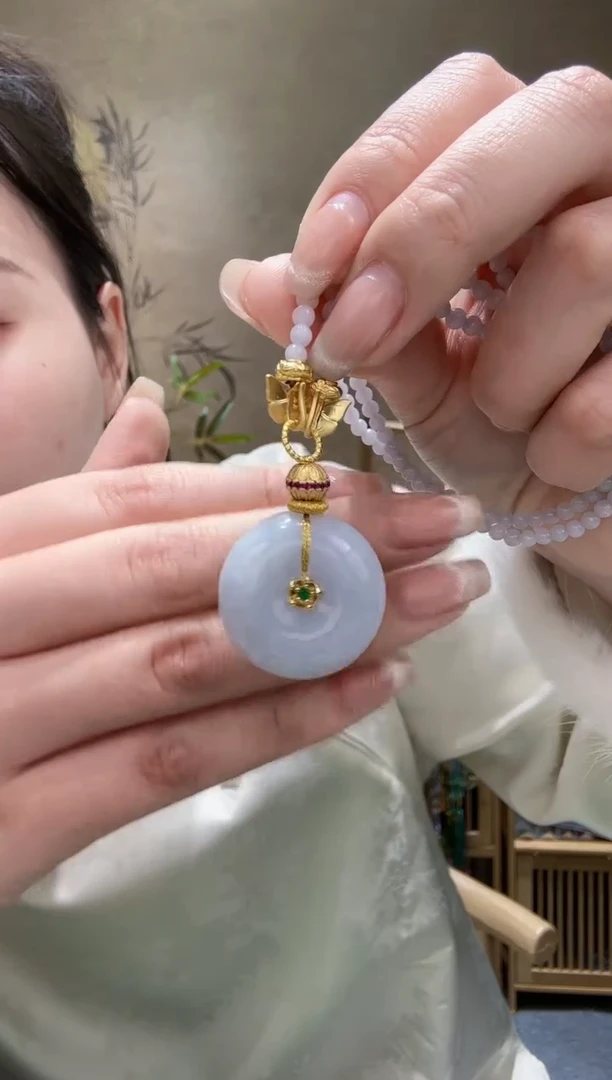 【闪购商品】翡翠颈饰未镶嵌吊坠