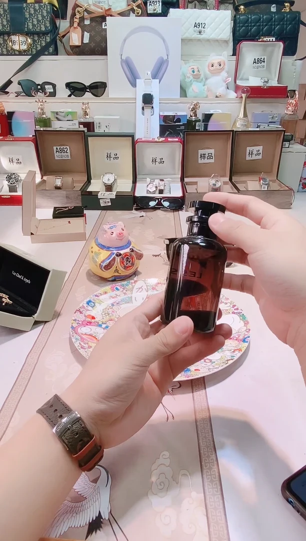 瓷片瓷器 库房到期 全部地板价@@1