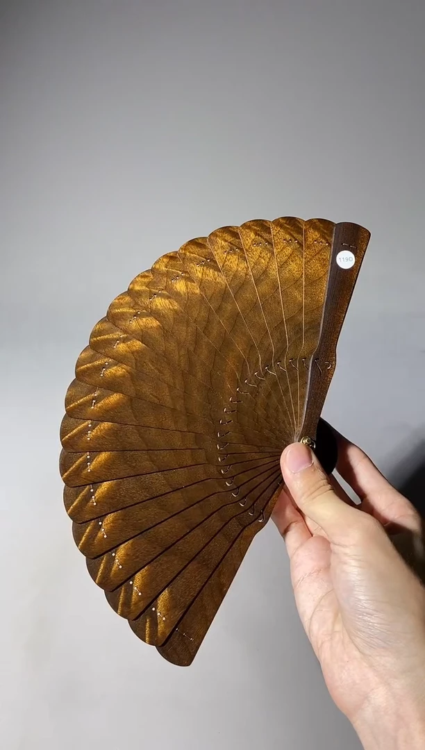 金丝楠虎****?119号15cm小叶桢楠扇子掌中扇