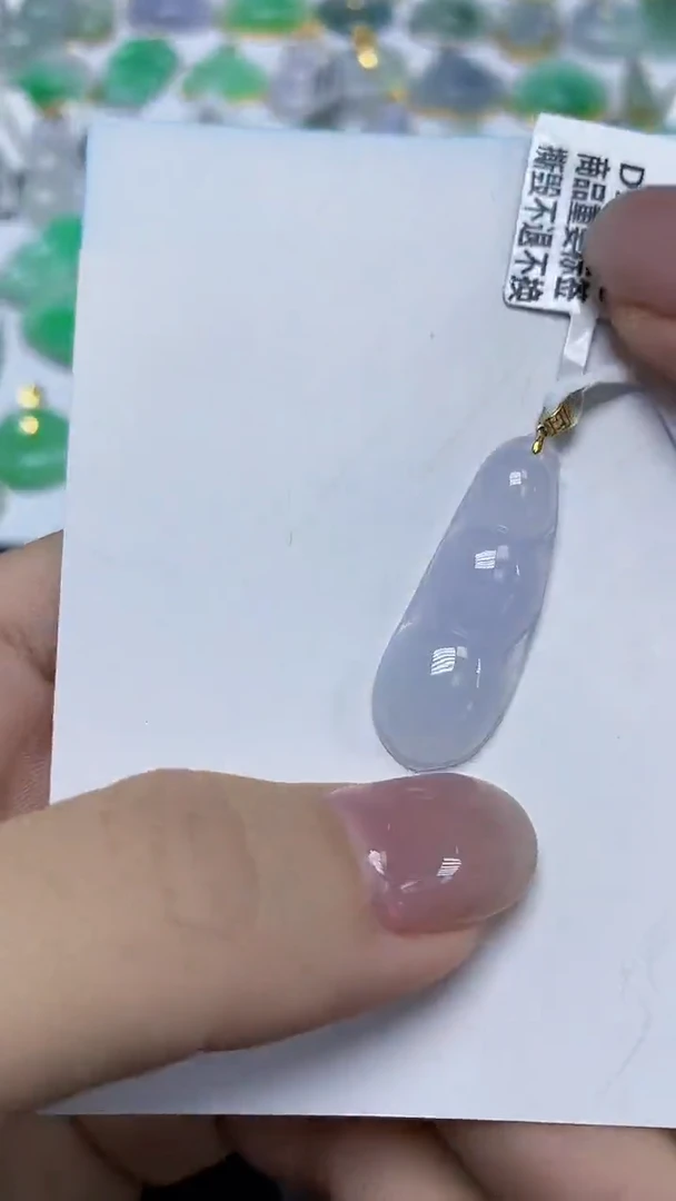 翡翠未镶嵌颈饰天然缅甸翡翠A货